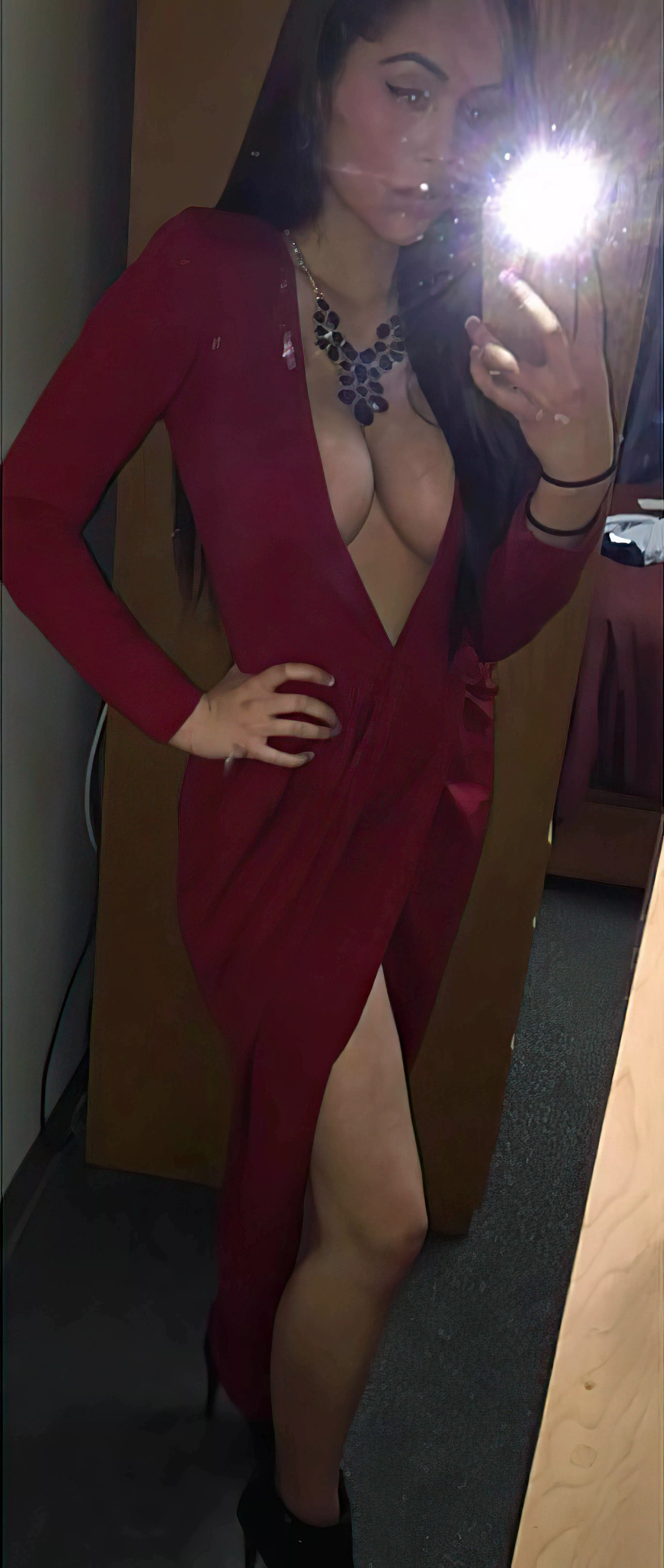 Deep neck dress + amazing boobs
