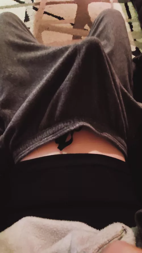 Definitely not me fishing for a confidence boost before seeing my crush in the morning😶