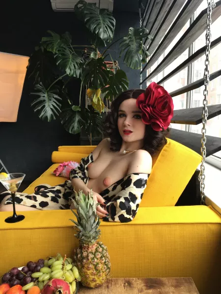 Delicious lady π