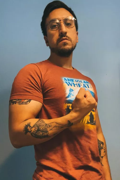 Depressed serial killer vibes 🔪 🪓