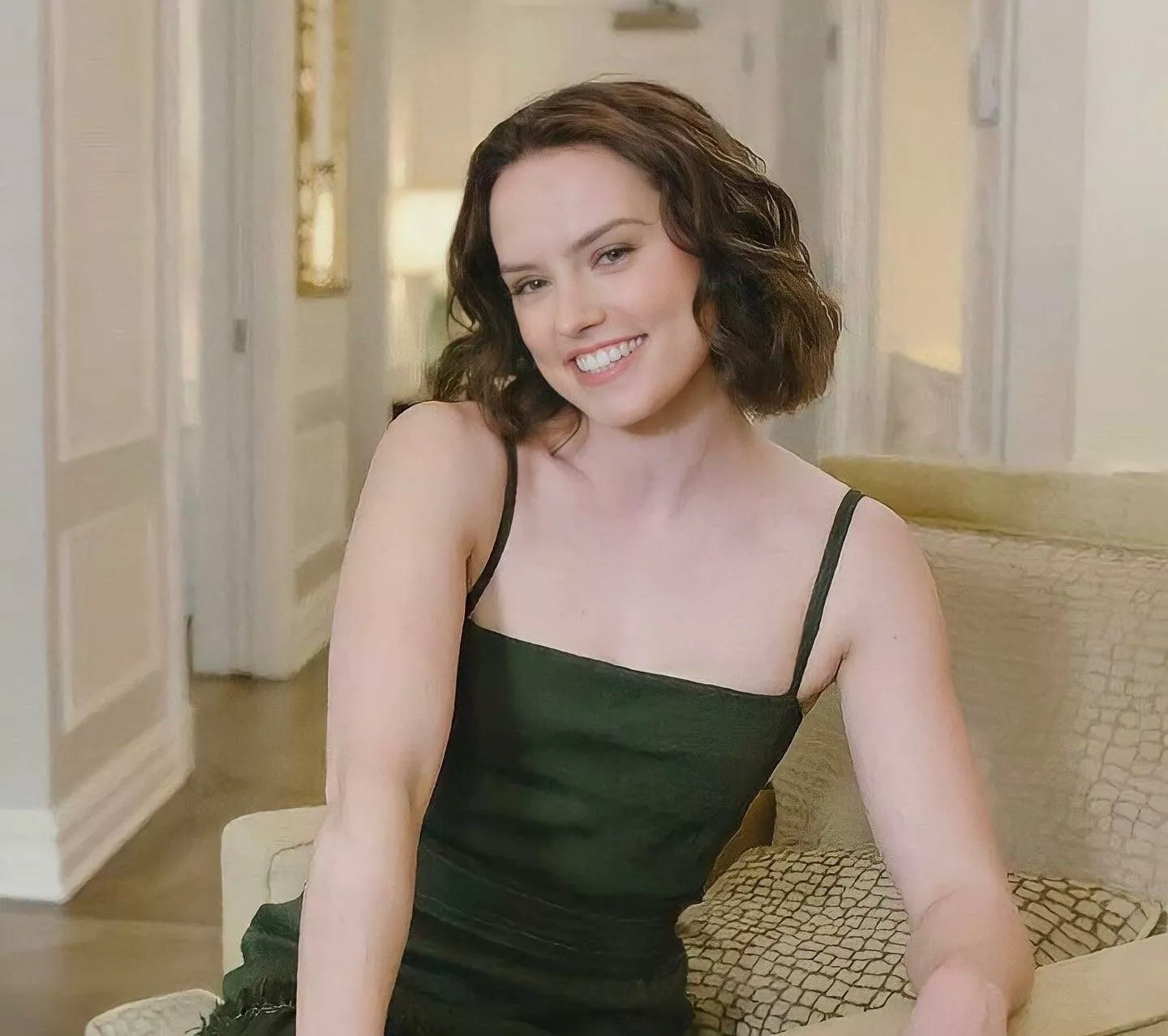 Desperately need Daisy Ridley, Amy Adams, or Emma Watson to dom and milk me.