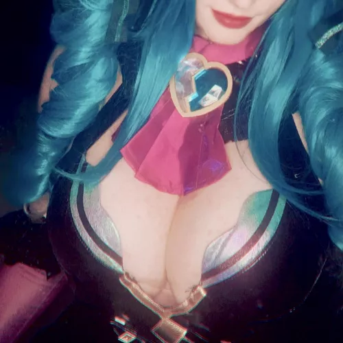 Devil Hatsune Miku