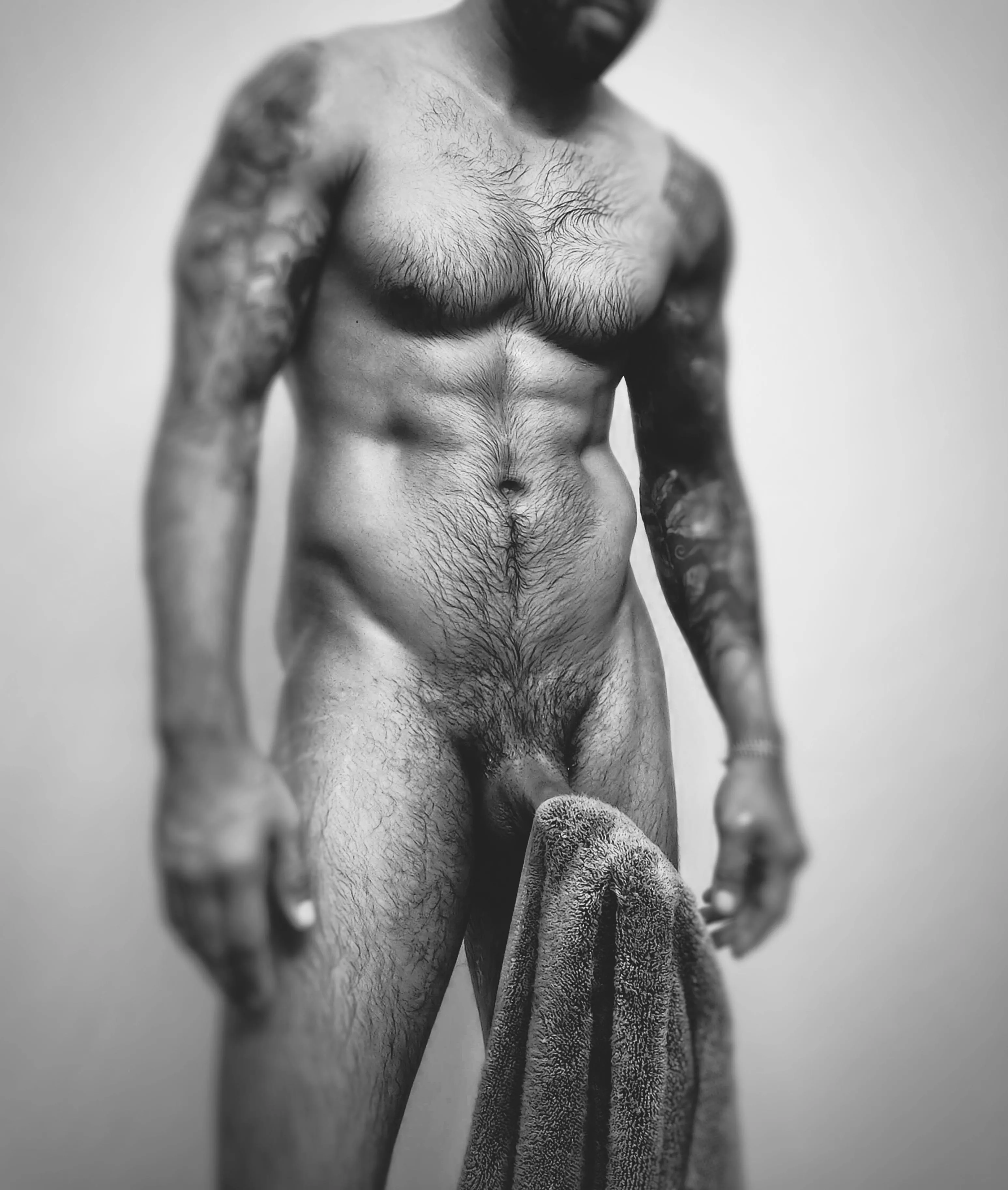 Did anyone order a towel rack? Did anyone order a towel rack?