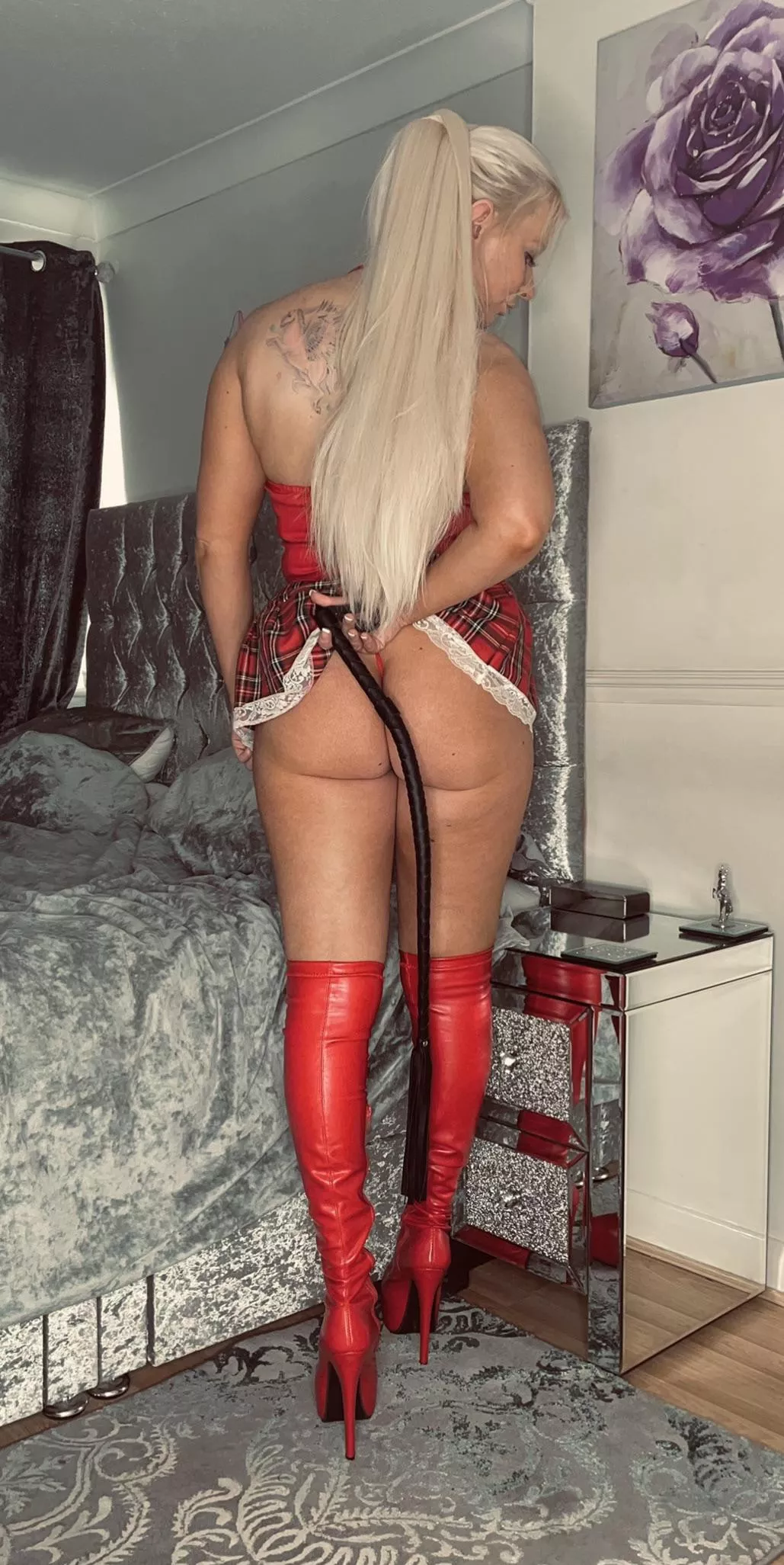 Did I catch you looking at my ass? Stay behind after class, you deserve a punishment Did I catch you looking at my ass? Stay behind after class, you deserve a punishment