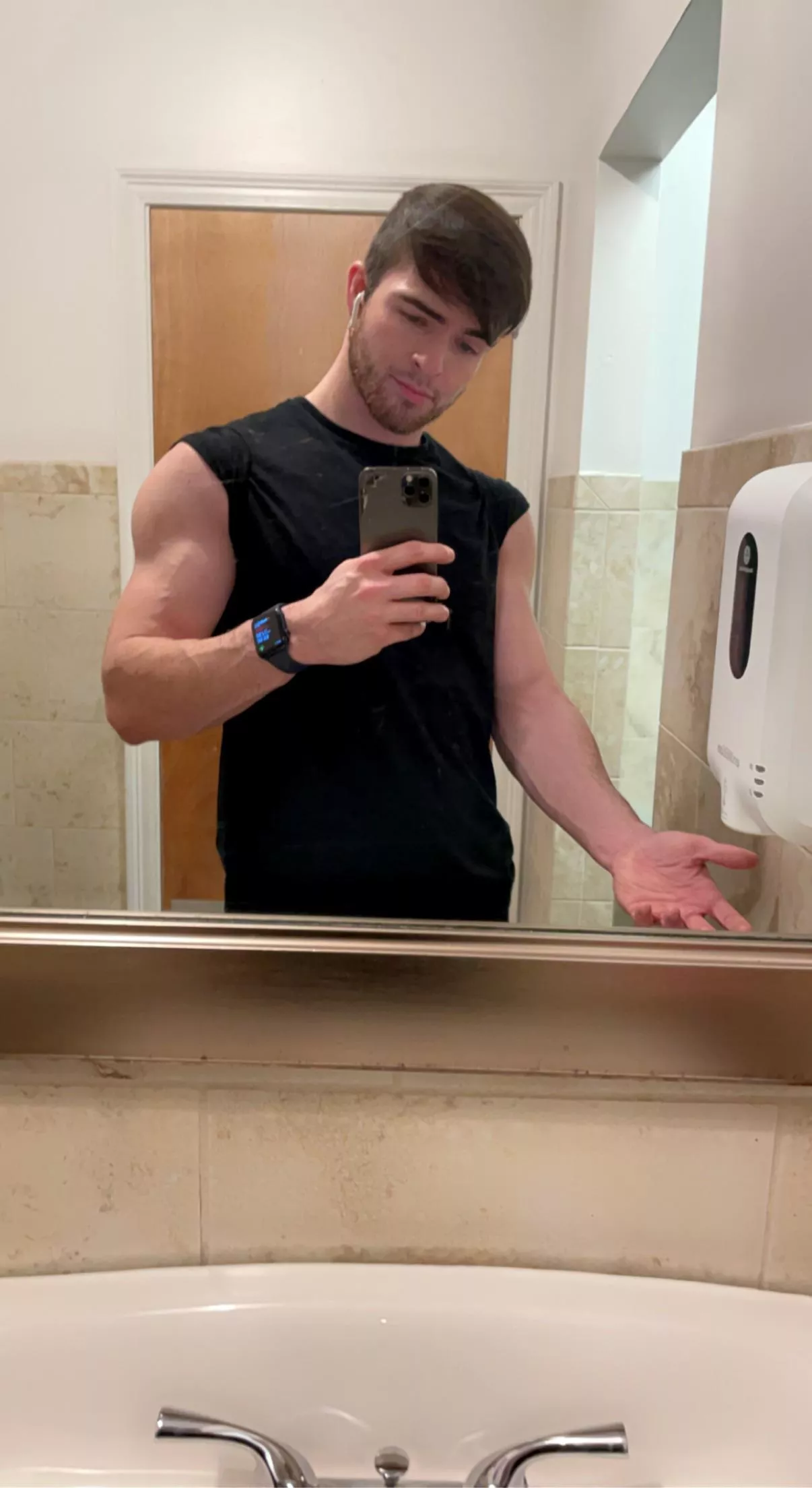 did i run to the mirror after working biceps? yes, yes i did. did i run to the mirror after working biceps? yes, yes i did.