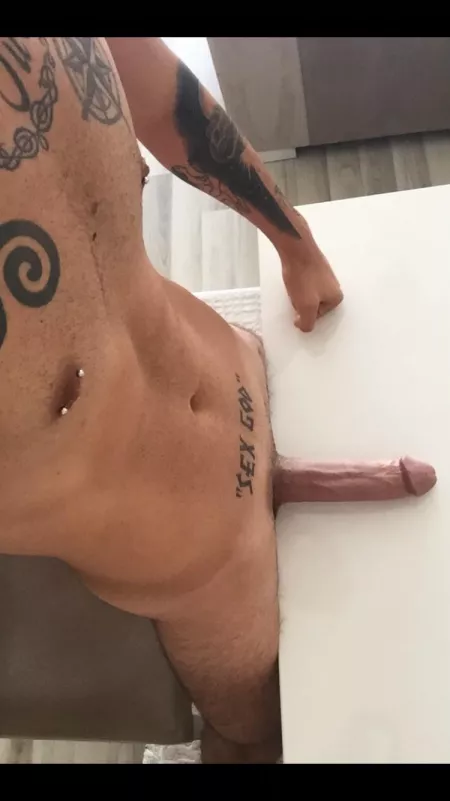 Dinner is ready š Who gonna eat first ? š
š