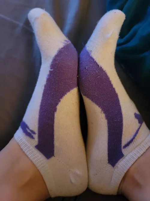 DM me for your own pair. I have a few ready to ship since buyers are flaking.