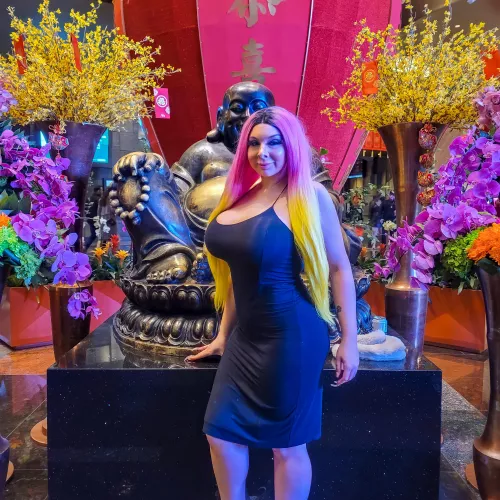 dms are open today on my day off. come say hi