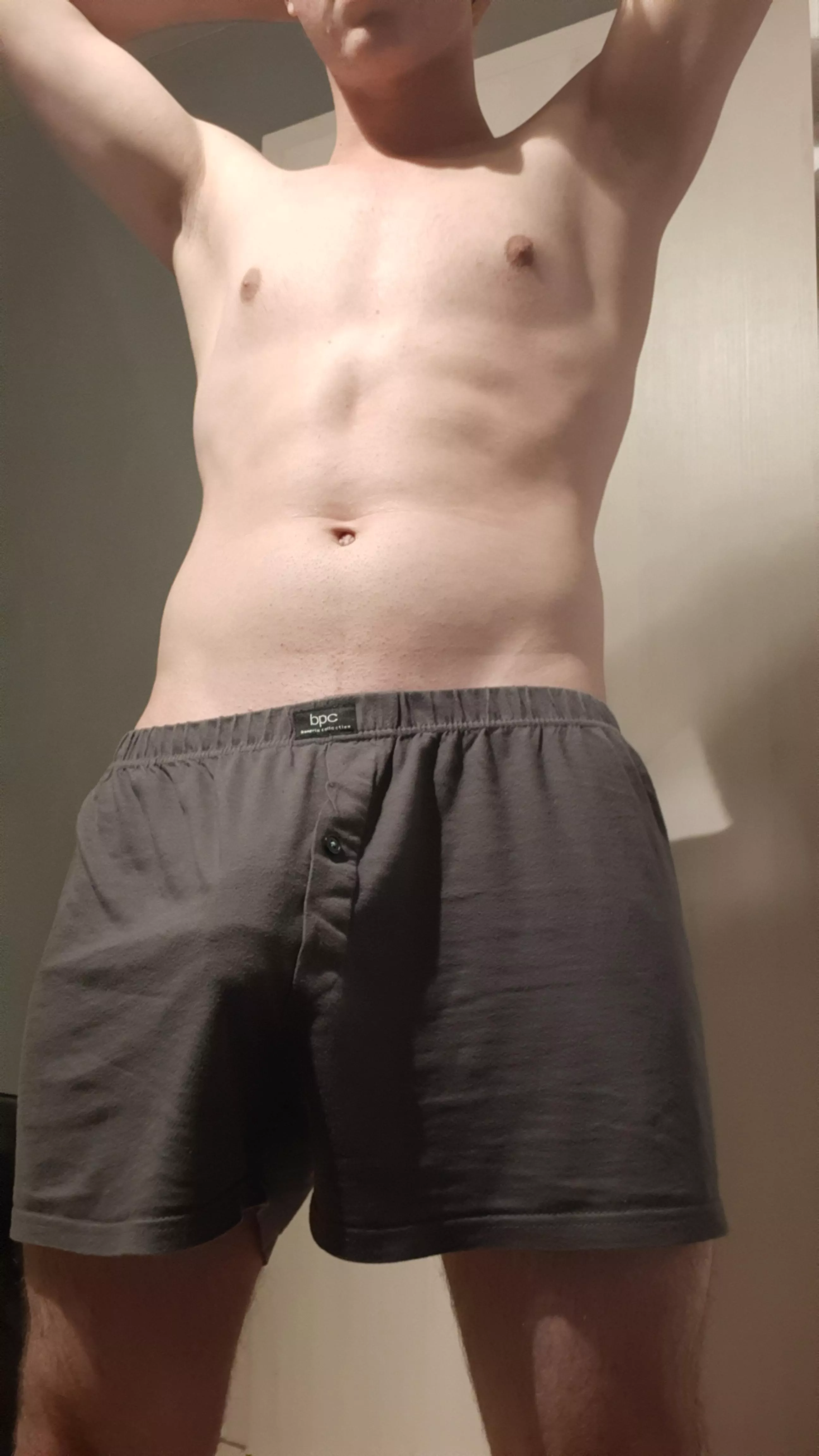Do I get a treat for a hard and sweaty workout? 😏 Do I get a treat for a hard and sweaty workout? 😏