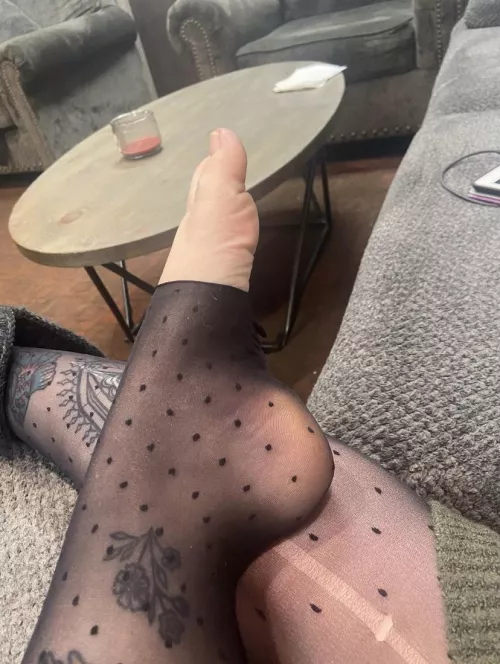 Do I have cute feet?