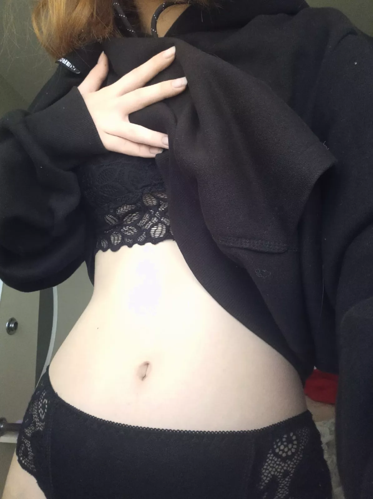 Do I look cute with my maid outfit on? 💕🐰