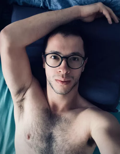 Do I look good? π€