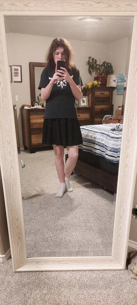 Do I look good in a mid thigh skirt?