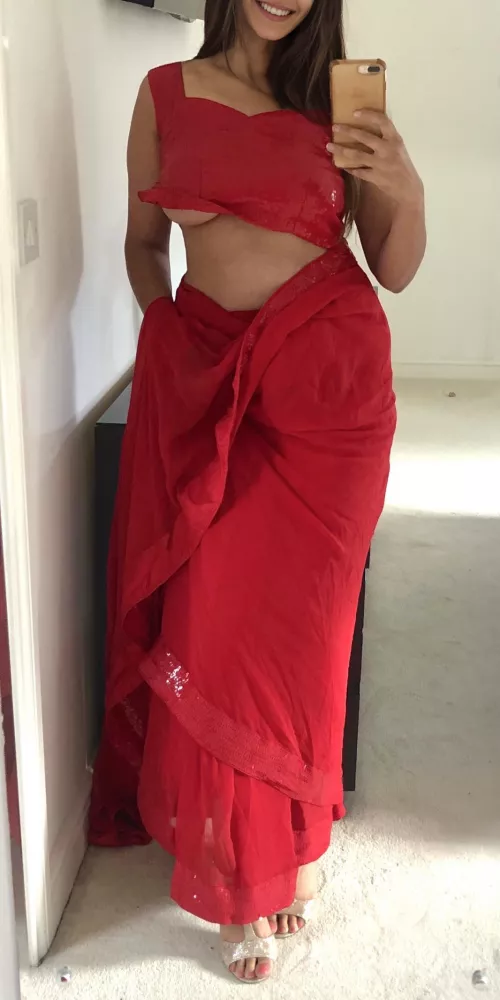 Do I look good in a sari? ๐British Punjabi Indian