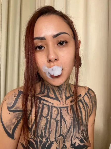 Do I look like a STONER girl?