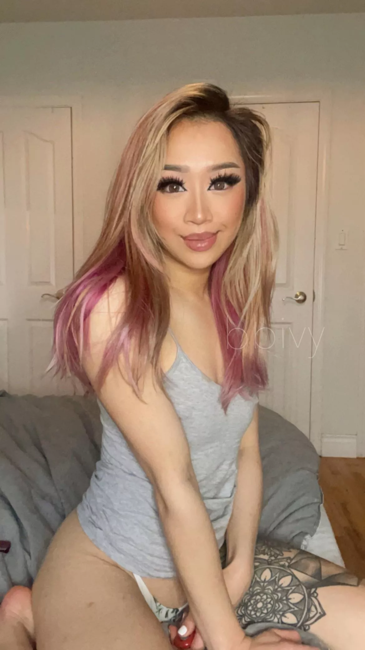 Do I look like an Innocent thai girl? 😘