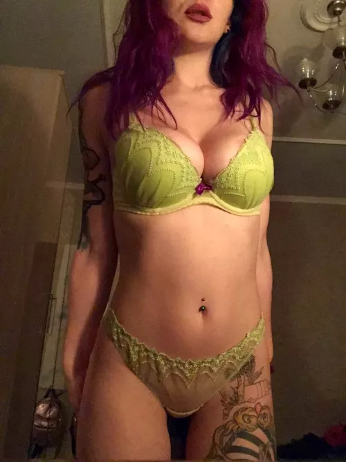 do i make anyone hard ;)