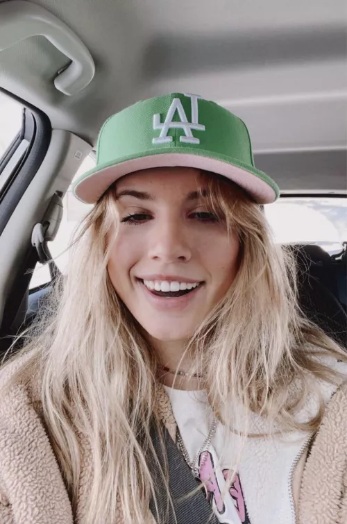 do i pass? 🥺👉🏻👈🏻