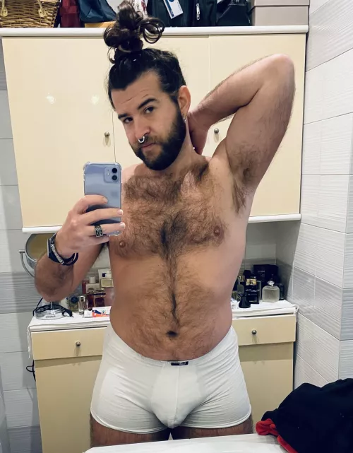 Do i qualify as a bearcub? Also, happy new year!