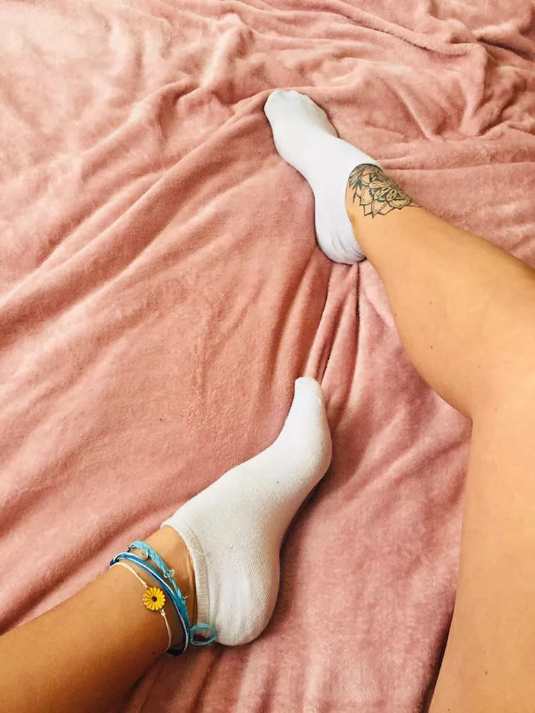 Do my arches still look good in these socks??🙏❤️❤️ Do my arches still look good in these socks??🙏❤️❤️