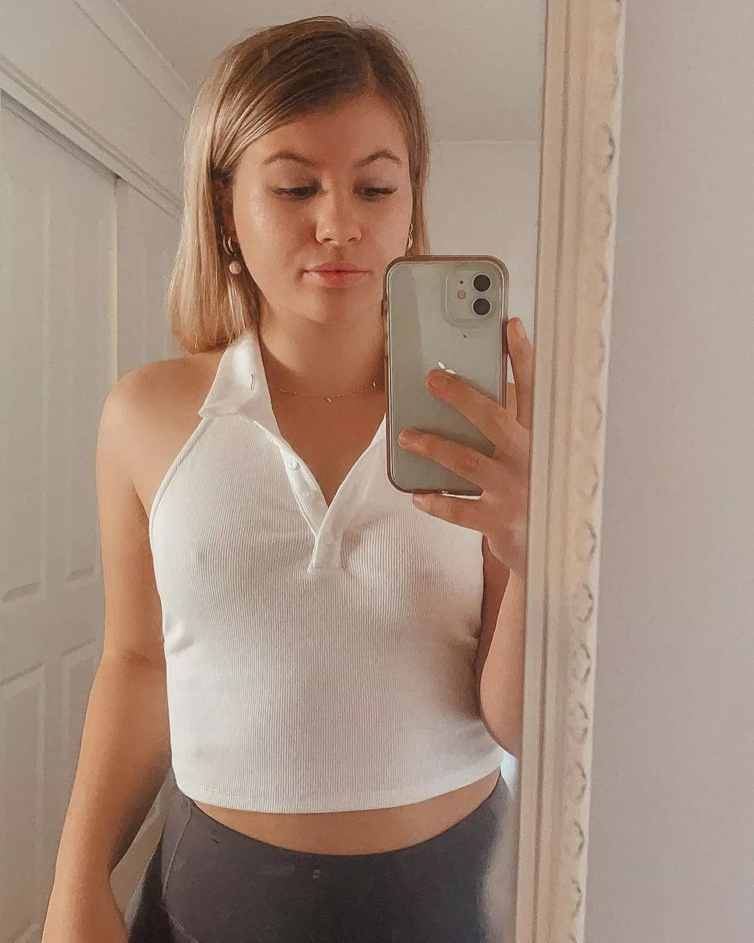 Do small boobies need a bra?