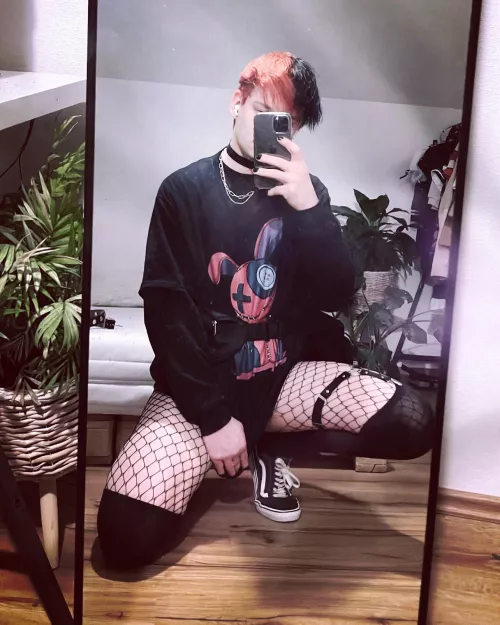 Do u like my t shirt? 🙈