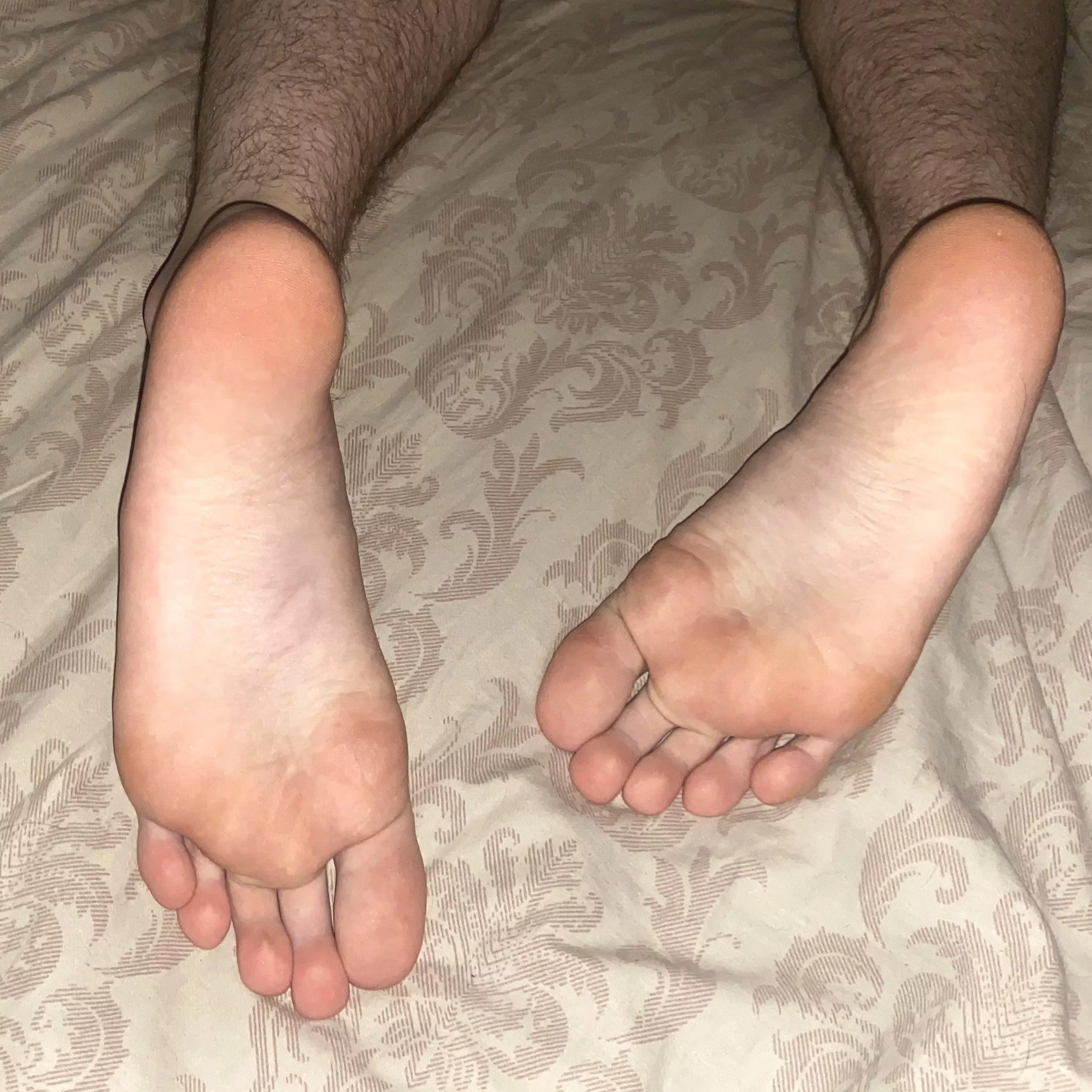 Do u want to taste my tired feet?