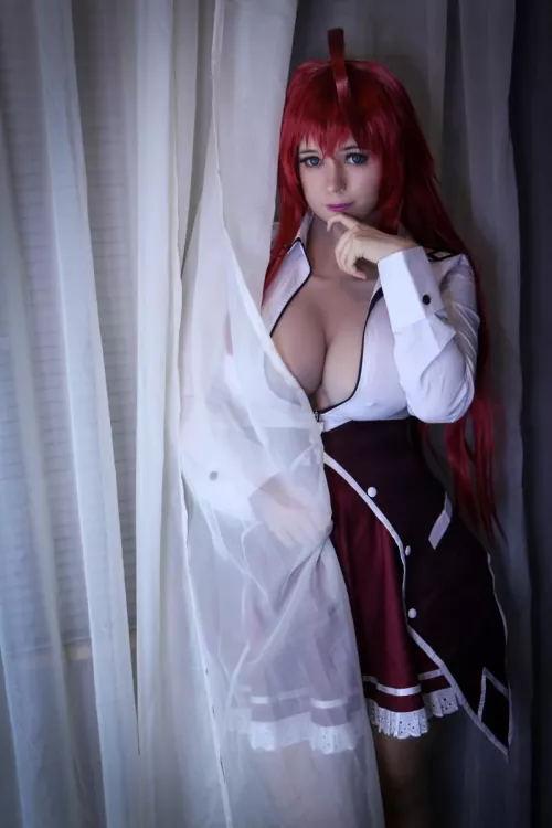 Do you accept Rias feelings for you? (By Lysande)