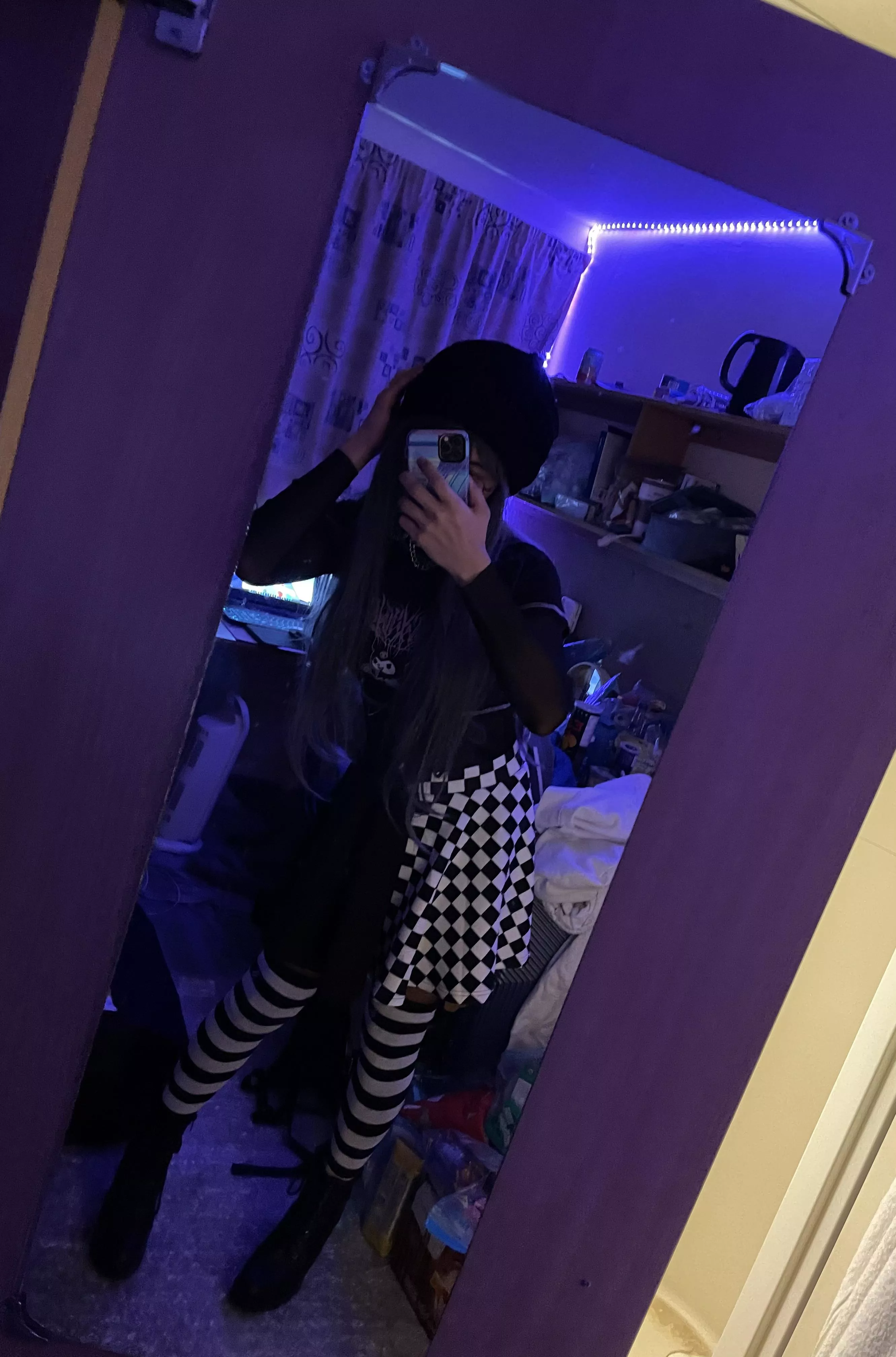 Do you agree that high heel boots are everything ? ε (*´･ω･) з