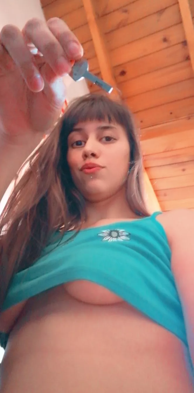 Do you know what I have here in my hand? Yep, all your damn hopes of fucking again, follow my orders, be a good boy and maybe one day you can cum again 🔥