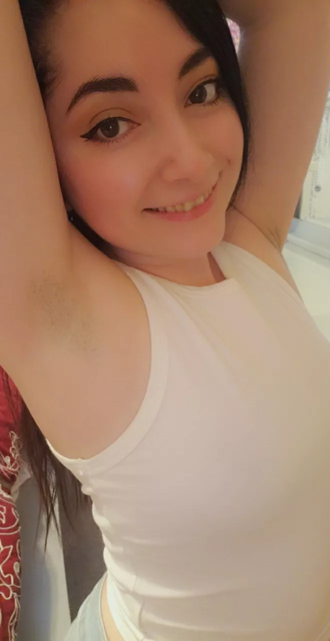 do you like a little stubble?? 😊 do you like a little stubble?? 😊