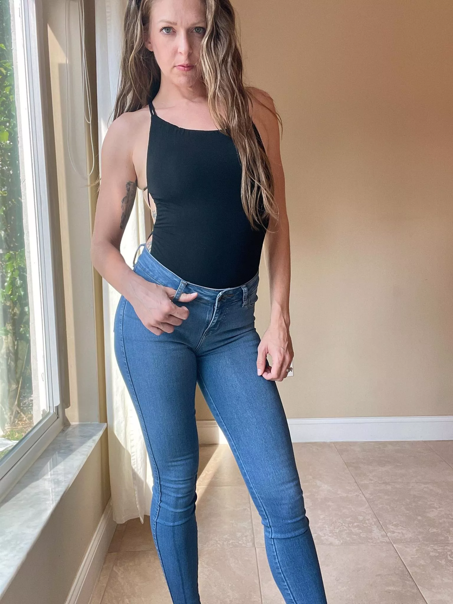 Do you like a milf in jeans and heels? Do you like a milf in jeans and heels?