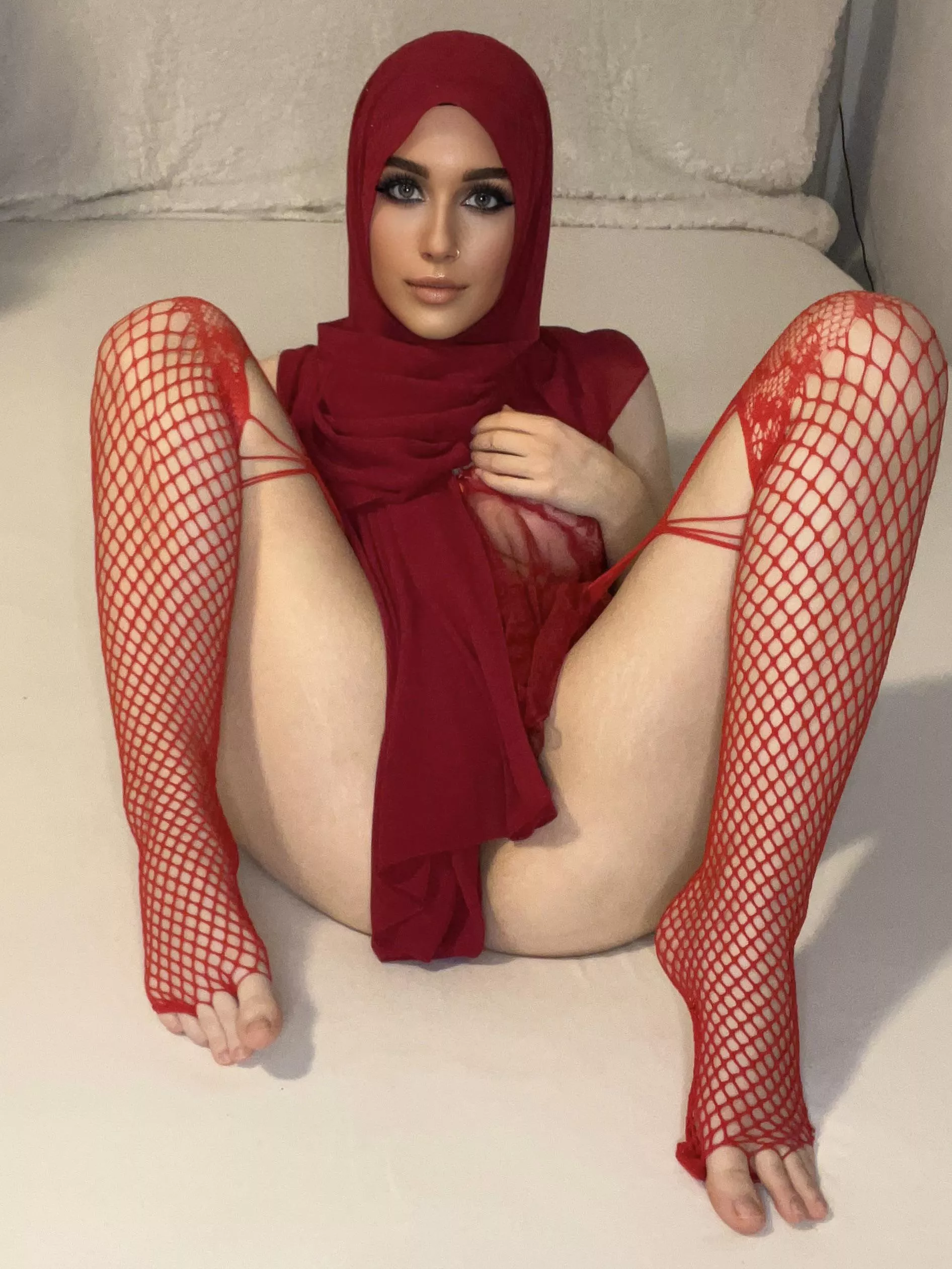 Do you like arabic sluts in here?