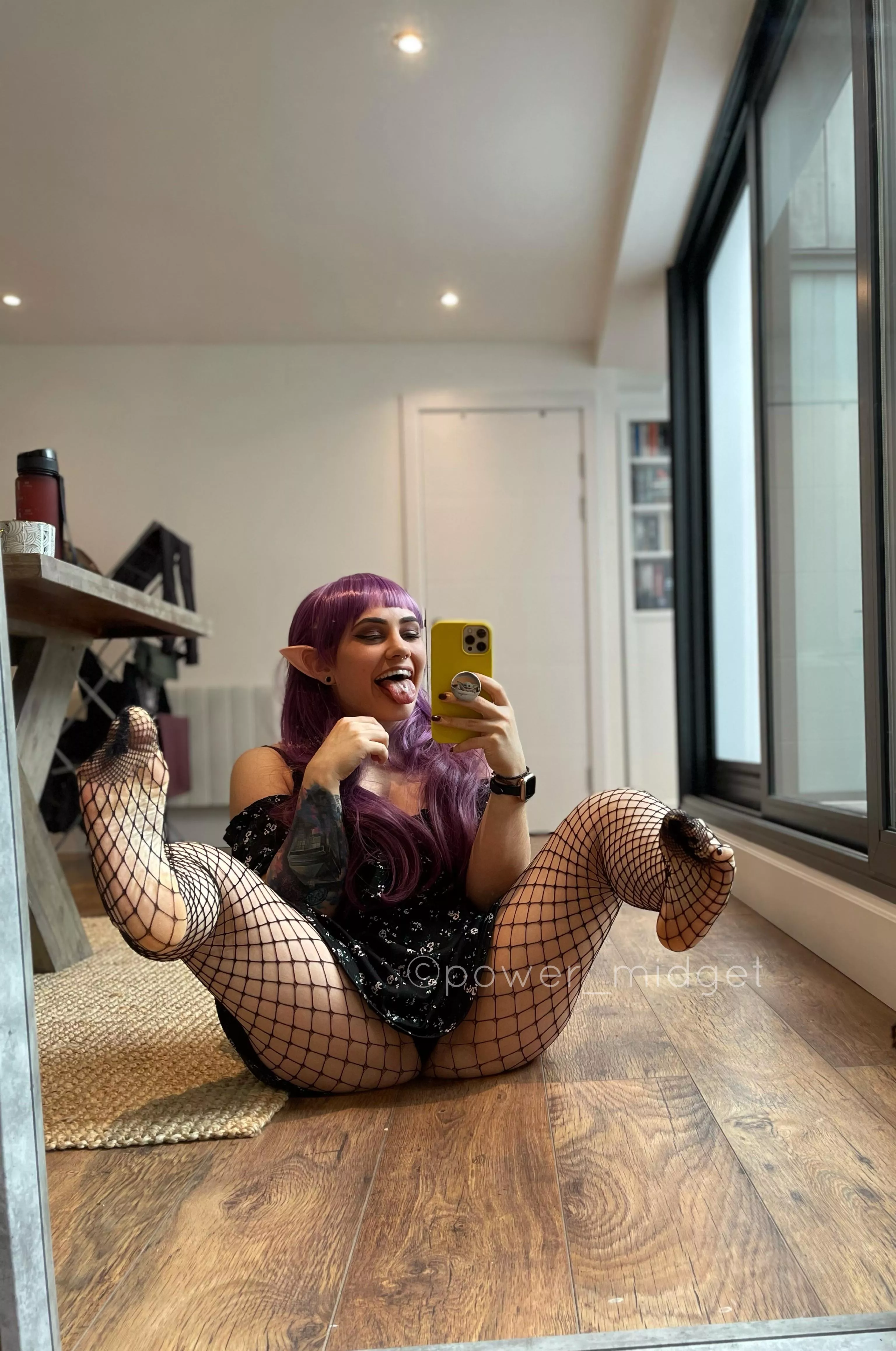 Do you like cute elves? ☺️