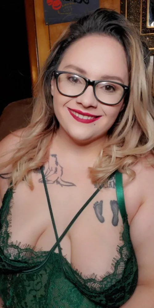 Do you like girls in glasses?