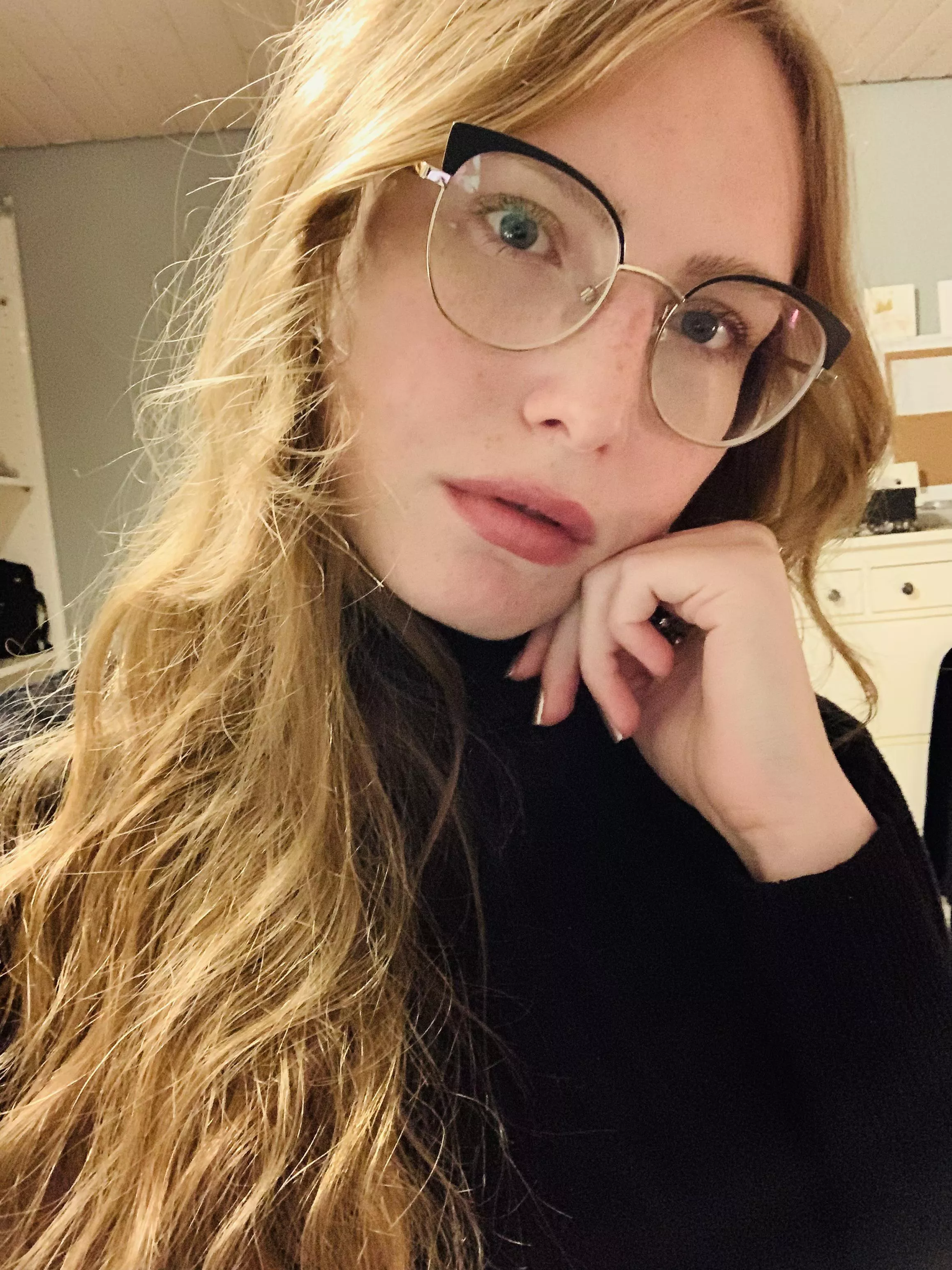 Do you like glasses that are an eye catcher or more subtle ones?