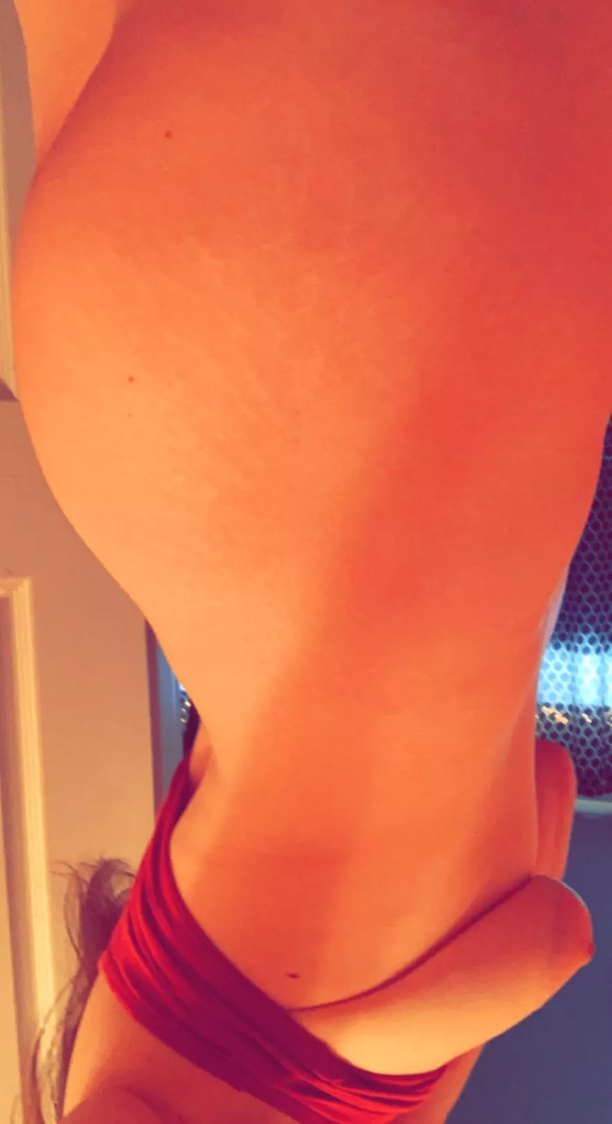 Do you like hourglass shaped girls? 💕 [24F] [OC]