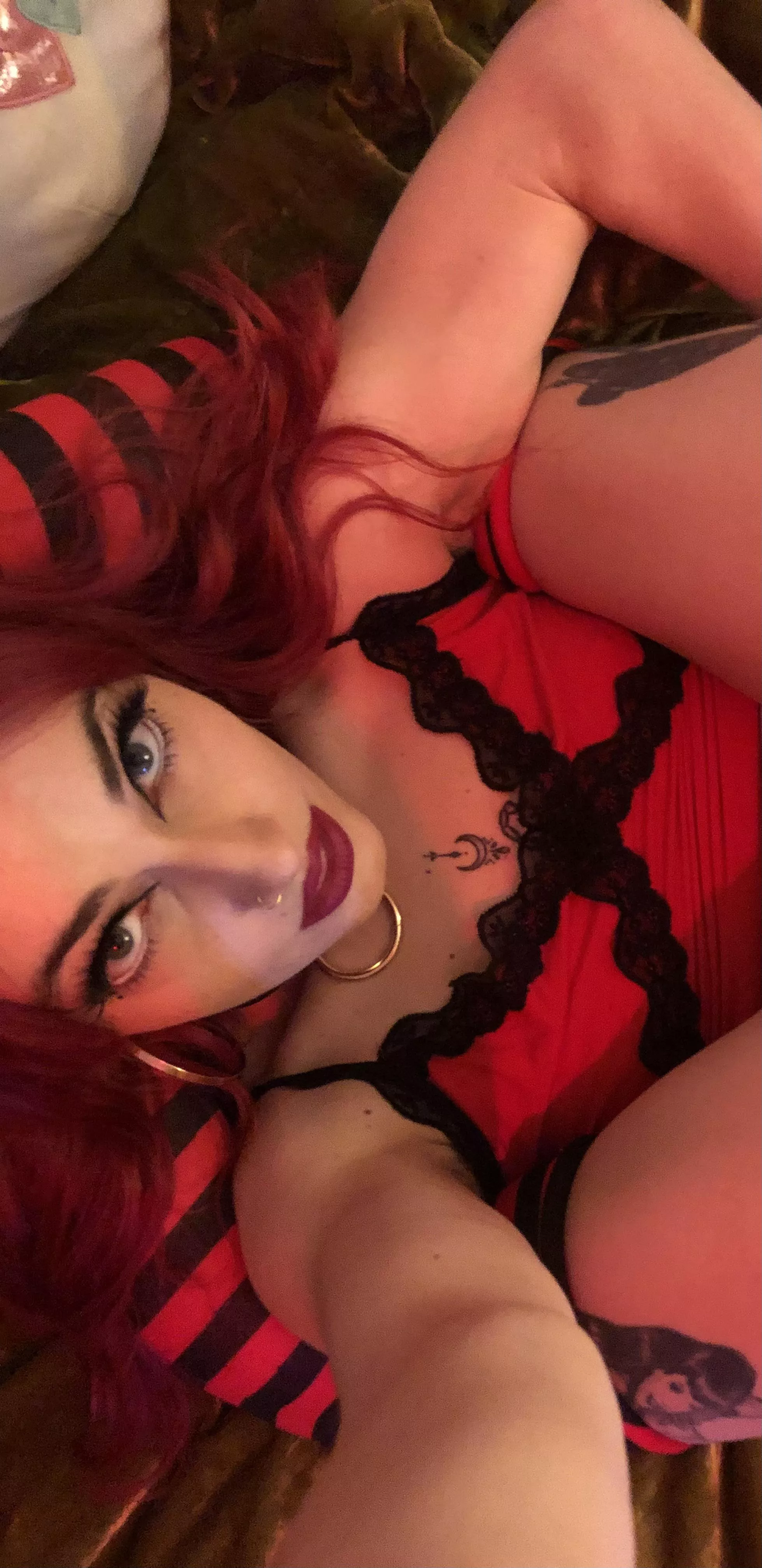 Do you like how flexible I am?🐞