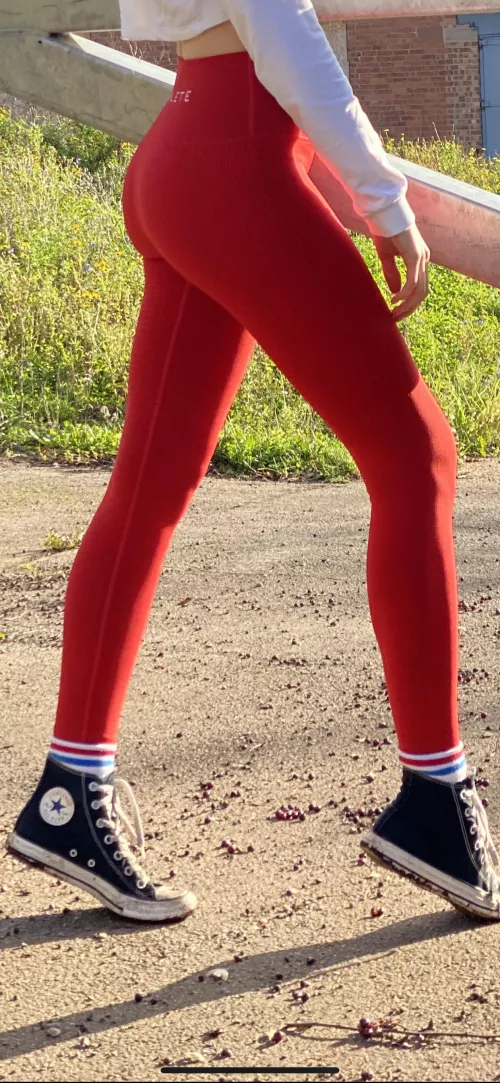 Do you like me in red? ❤️