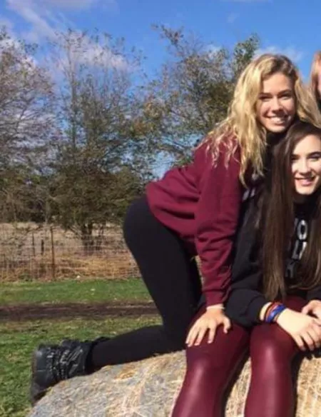 Do you like my ass bent over in my yoga pants?