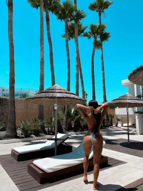 Do you like my body in a bikini? X