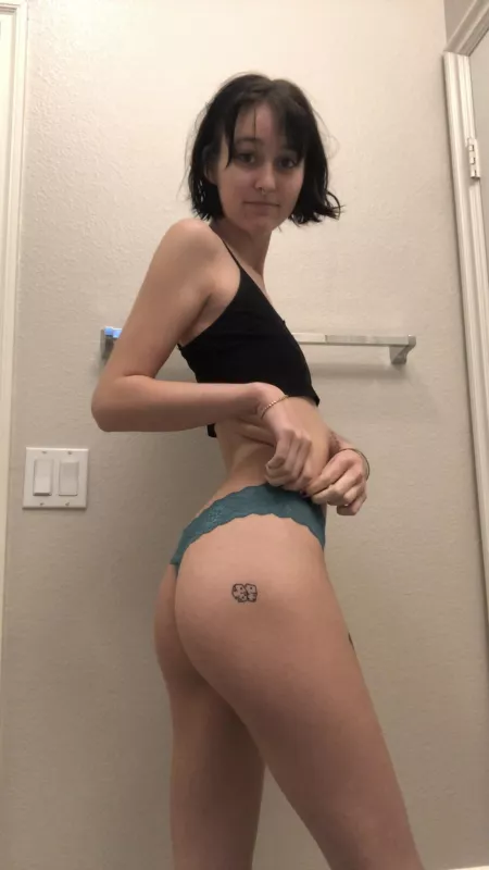 Do you like my butt? š