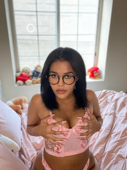 Do you like my cleavage?