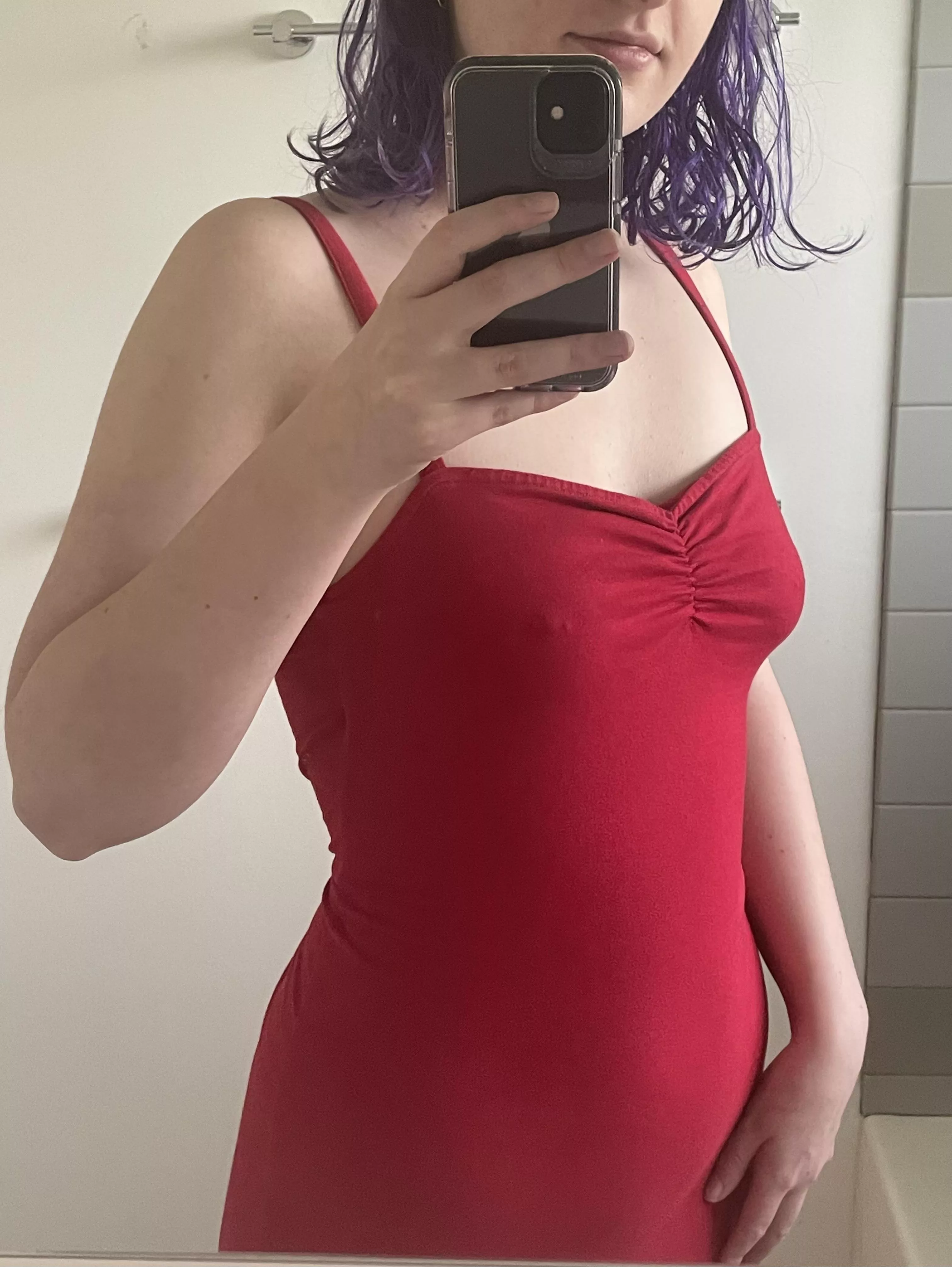 Do you like my dress?