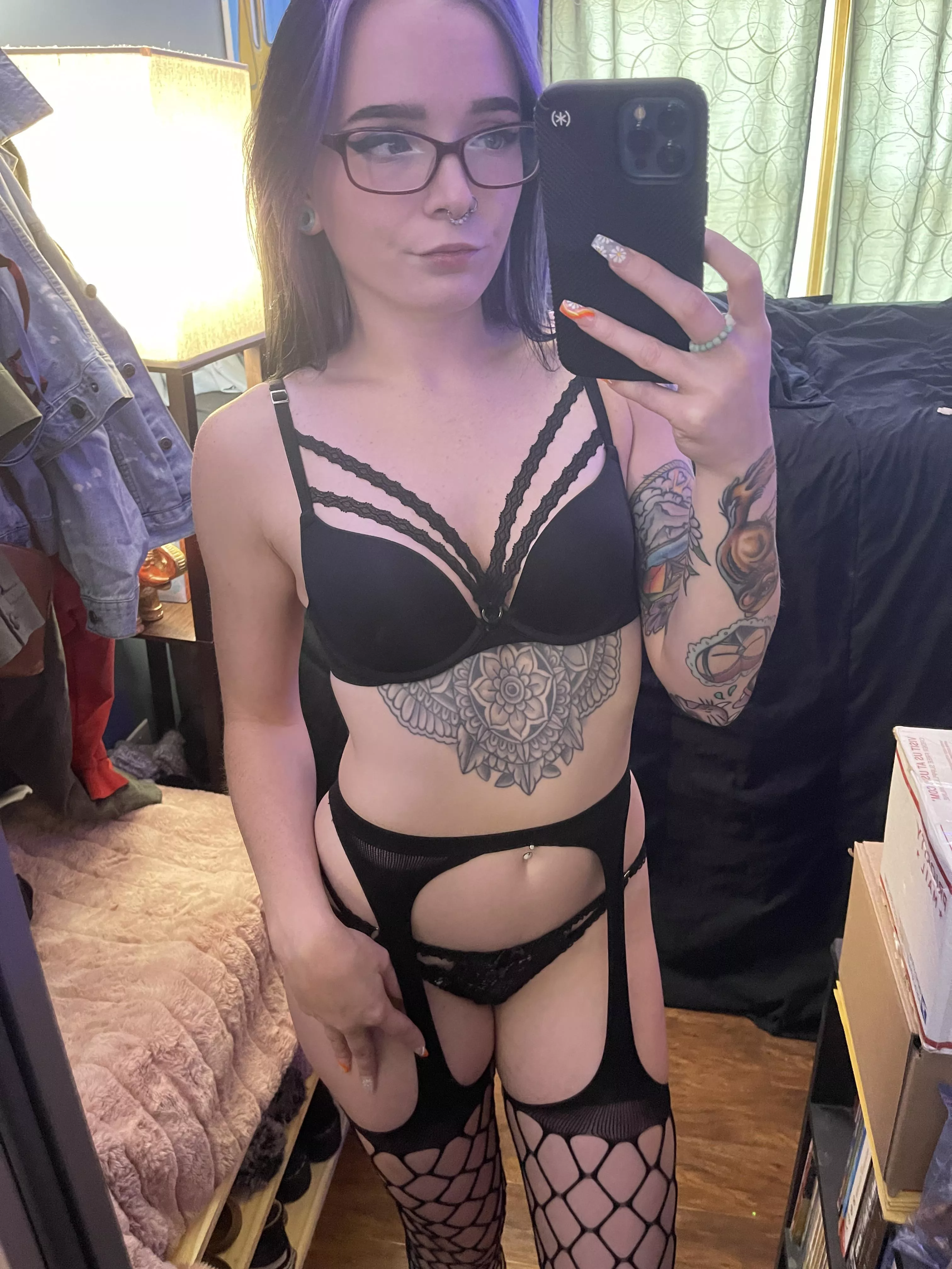 Do you like my frame(s)?