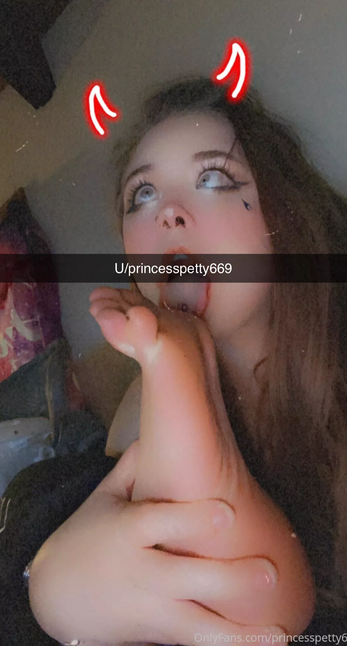 Do you like my makeup today š Do you like my makeup today š