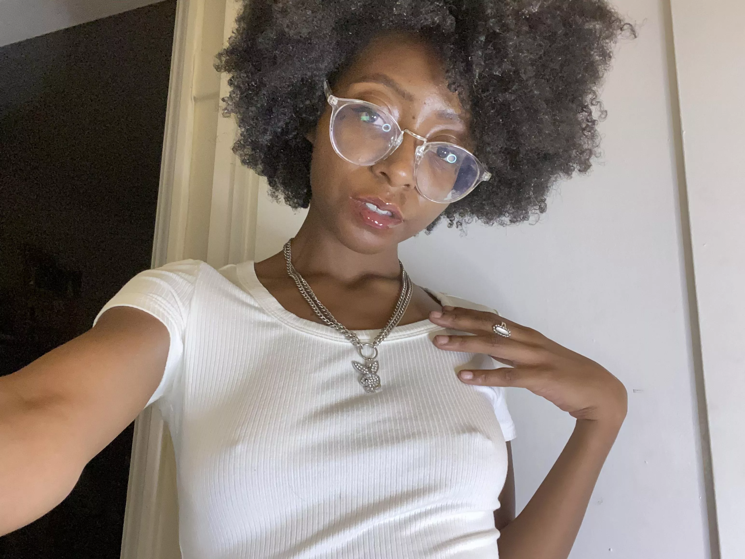 Do you like my new frames? Do you like my new frames?