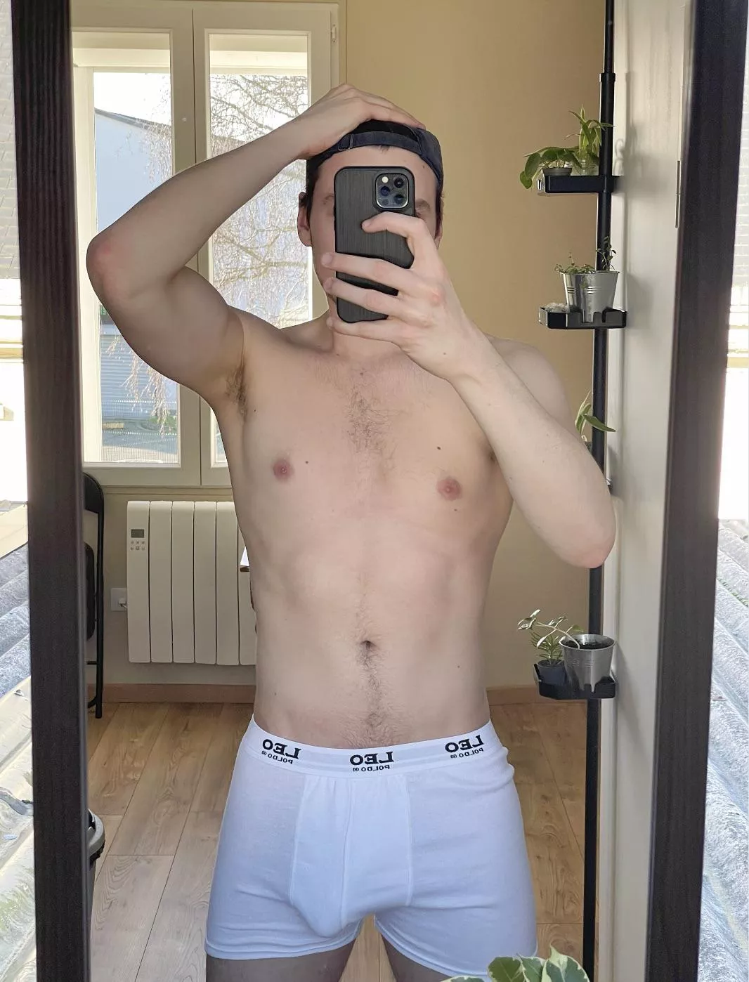 Do you like my outfit ? 😏