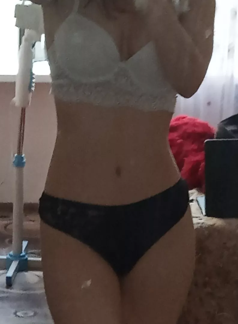 Do you like my outfit?