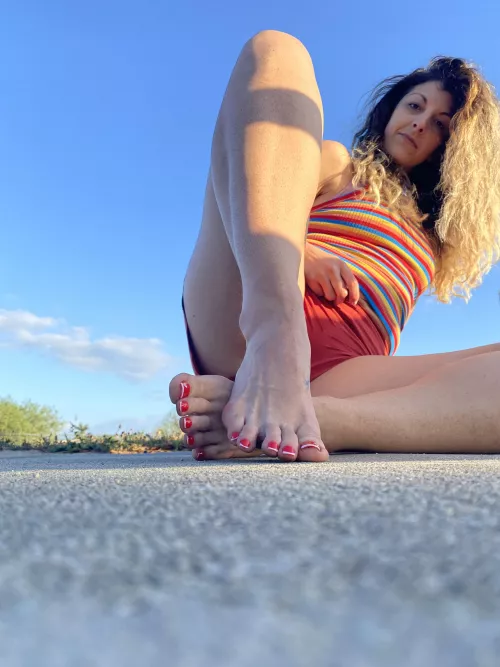 Do you like my pedi?